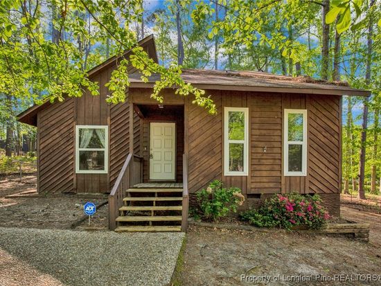 408 Loblolly Ct, Fayetteville, NC 28314