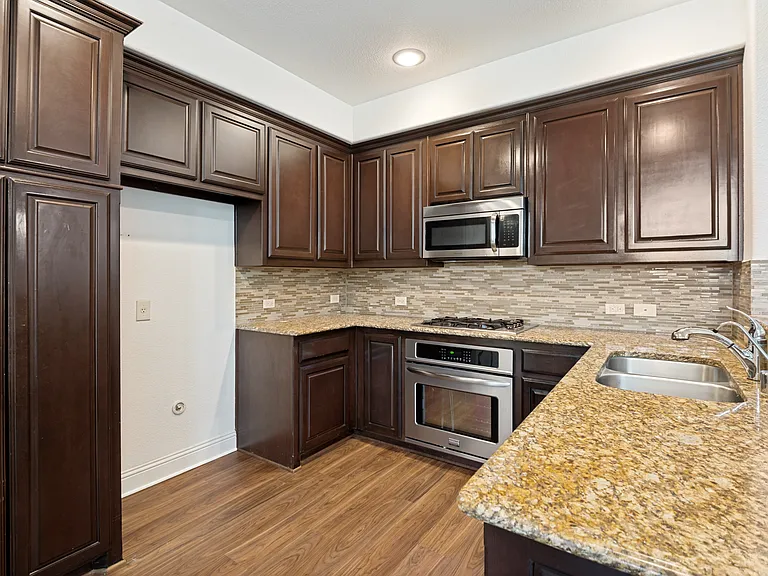4252 Charles Rd — Photo 8