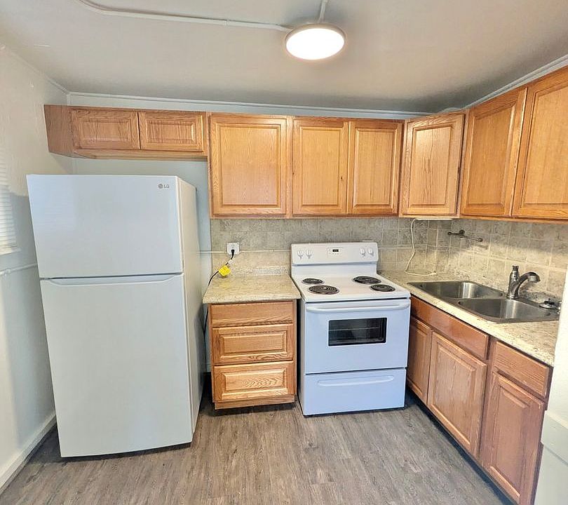 1st image of 400 Santa Fe Dr APT 6