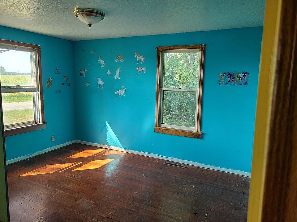 1646 E 2700 North Rd, Martinton, IL 60951 Zillow