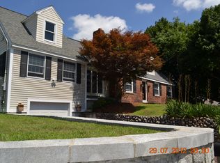 123 Elm St, North Reading, MA 01864