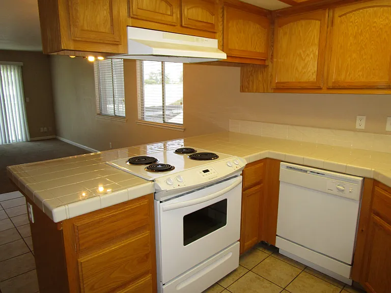 1061 N White St #C — Photo 5