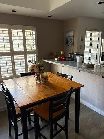 Dining nook