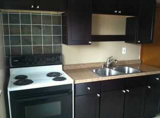 16909 Albers Ave APT 3, Cleveland, OH