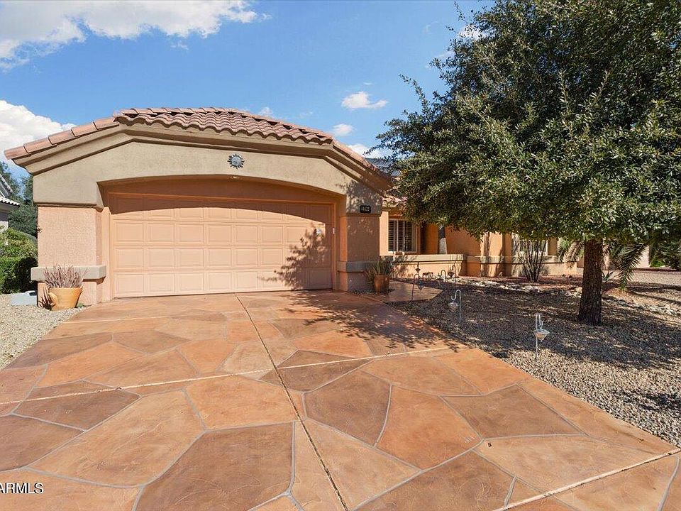 1st image of 14422 W Wagon Wheel Dr