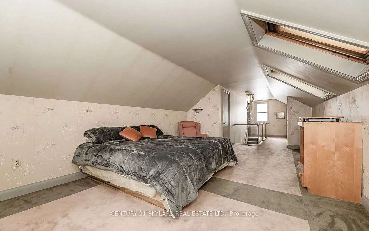 3 bed, $3,100 — Photo 3