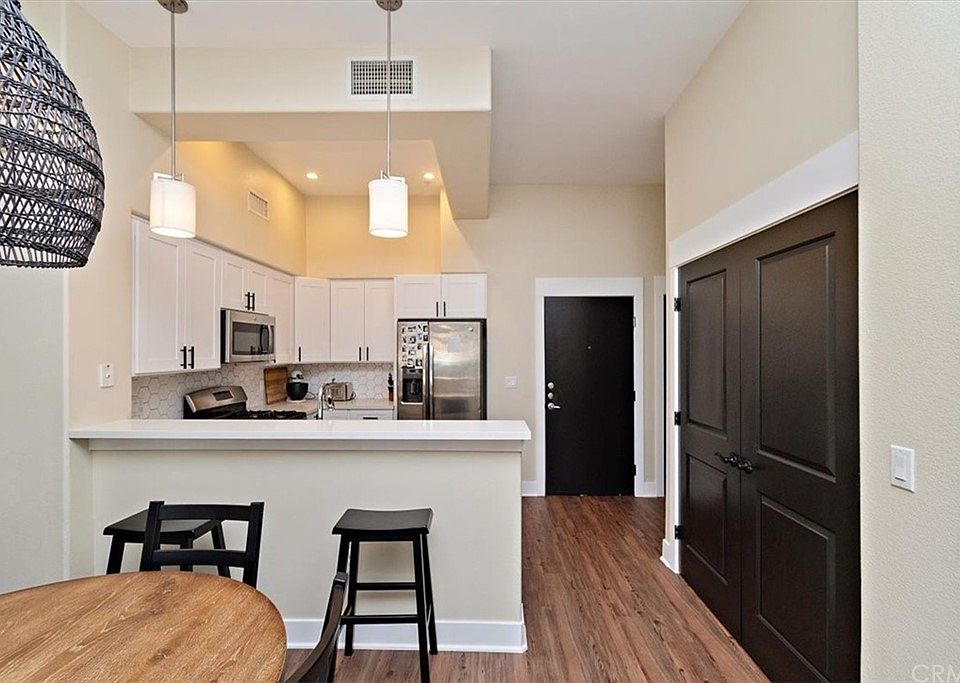 The Madison Apartments Valencia, CA Zillow