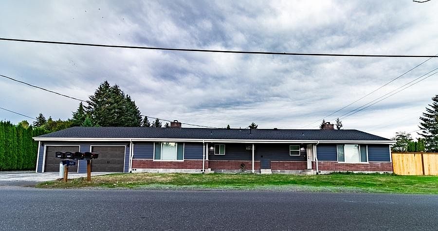 1st image of 635 17th St E #635
