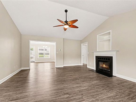 4th image of 1613 Park Terrace Ln