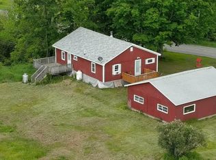 1434 Avenue Rd, Exeter, ME 04435