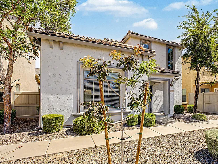 26616 N Babbling Brook Dr — Photo 4