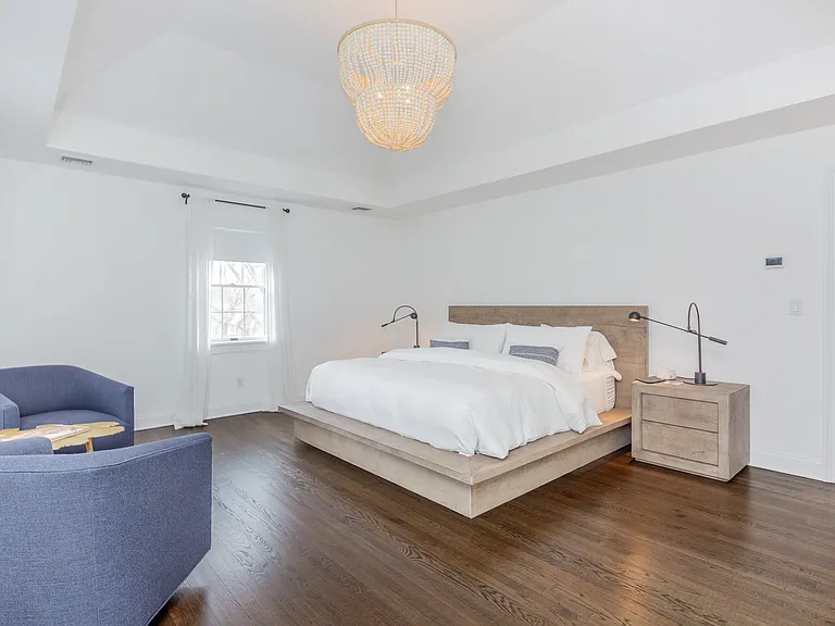 110 Fox Hollow Ln — Photo 32