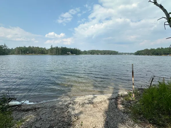4196 Wolf Lake Dr, Lewiston, MI 49756