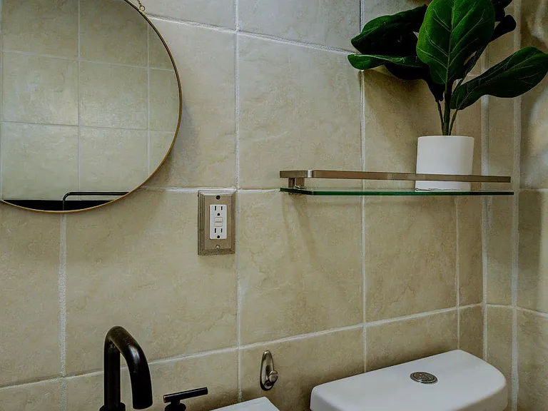 2515 K St NW #210 — Photo 12