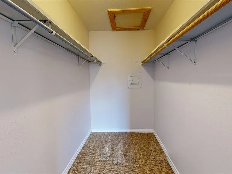 904 University Oaks Blvd #26 — Photo 10