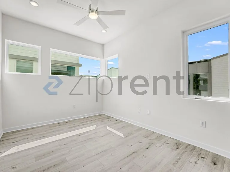 2000 Riverside Farms Rd #9102 — Photo 16