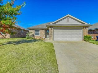 823 Monarch Way, Purcell, OK 73080