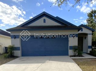 7464 Oxford Garden Cir, Apollo Beach, FL 33572