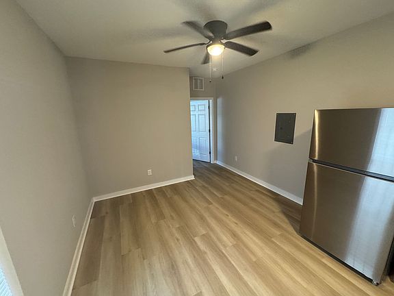 4th image of 813-815 Belleview Ave