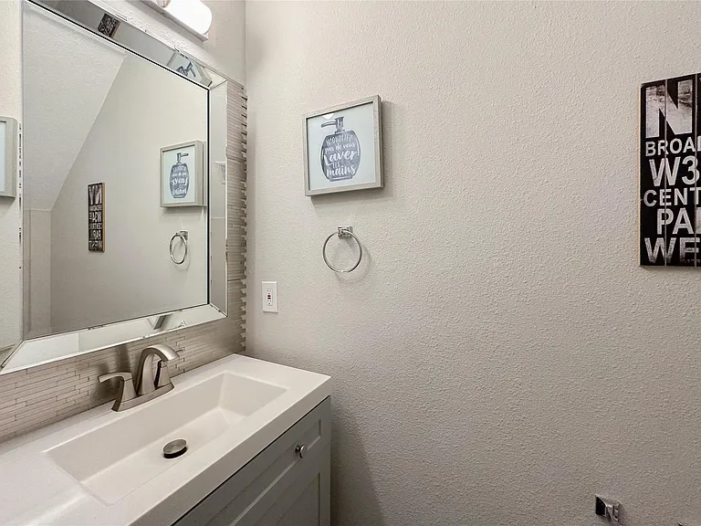 131 Anise Tree Pl — Photo 17