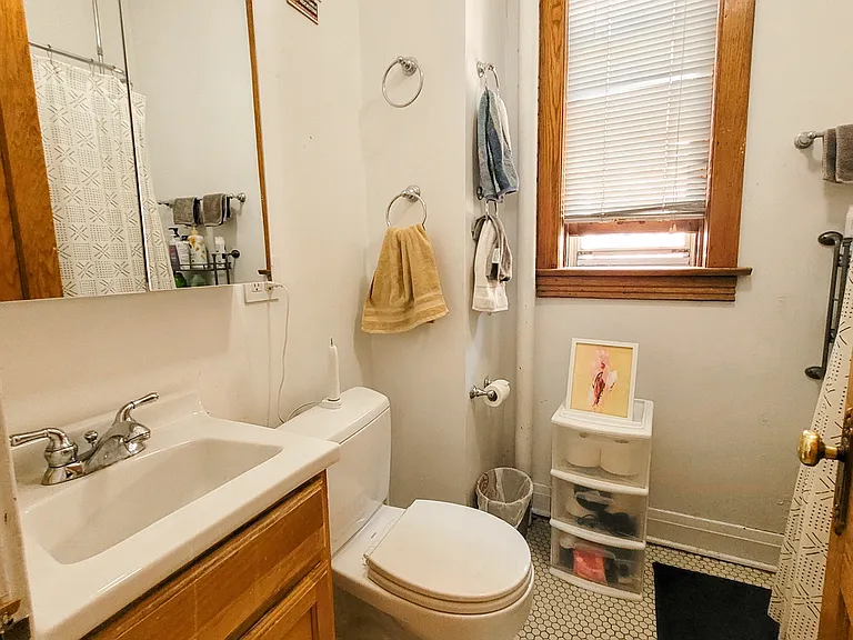 1401-03 N. Wicker Park Ave./1826 W. Evergreen Ave. — Photo 7
