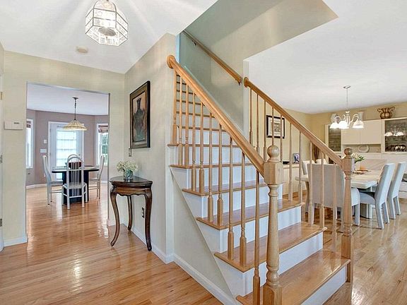 4th image of 109 Cunningham Dr