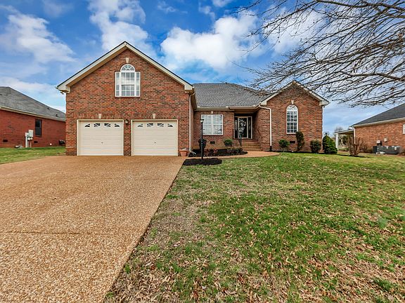2nd image of 1043 Whitley Pl