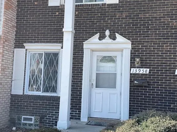 13958 Champagne Dr, Sterling Heights, MI 48312