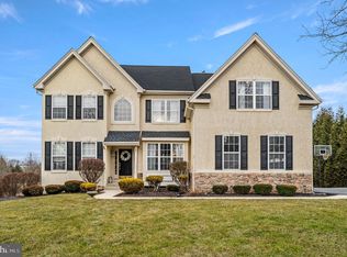 154 Candlewyck Dr, Avondale, PA 19311