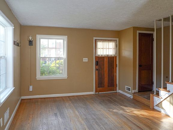 Entrance room