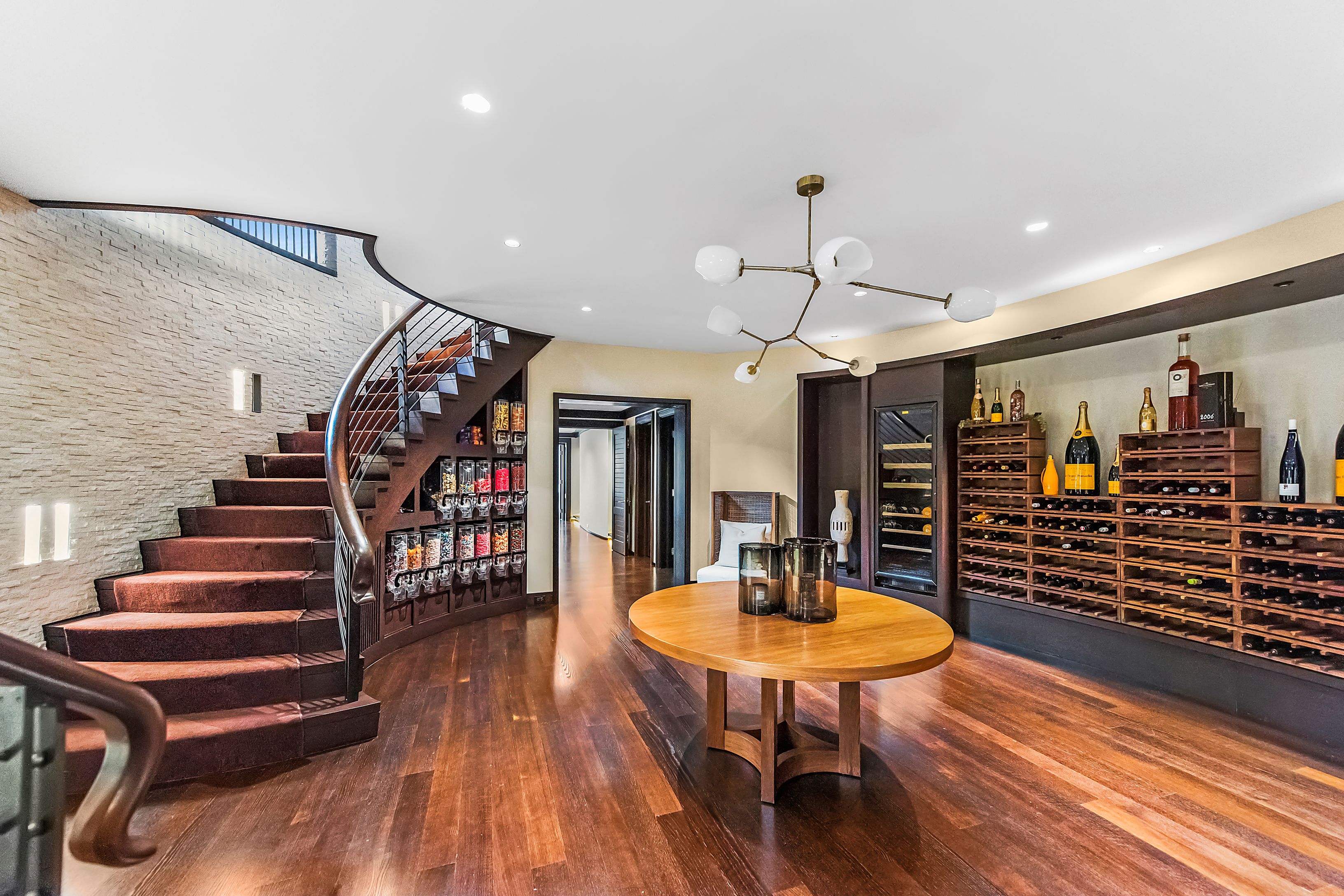 70 Cobb Ln, Water Mill, NY 11976 Out East