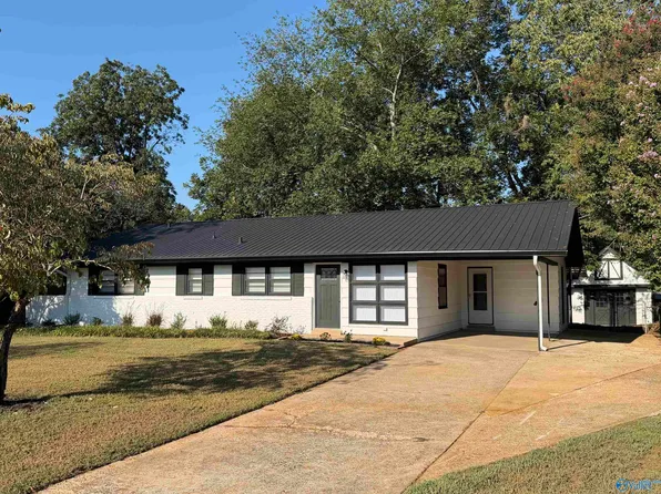 2107 Windover Dr NE, Huntsville, AL 35811