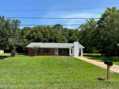 843 E Dinkins St, Canton, MS, 39046