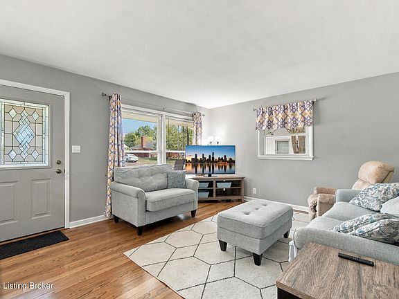 4th image of 3738 Rouge Way
