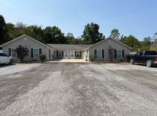 411 Baynes St #B, Brookport, IL 62910