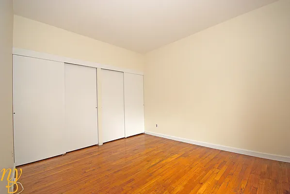 Rented by New York Dwellings LLC | media 7