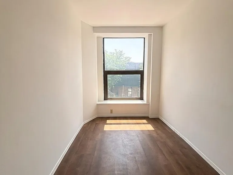 313 Main St #2 — Photo 4