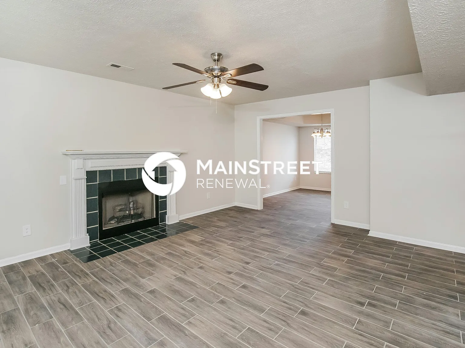 658 Cornerbrook Ln — Photo 4