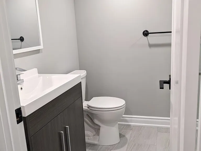 18 Mackinac Cres #BASEMENT — Photo 9