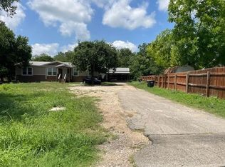 1004 Hackberry St, San Marcos, TX 78666