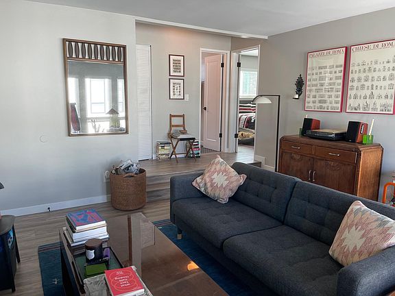 5th image of 5515 Ash St #3