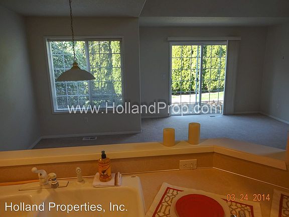5th image of 16373 SE Vineyard Ln