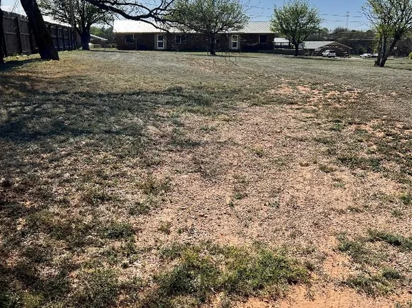 708 Neff St, Sweetwater, TX 79556