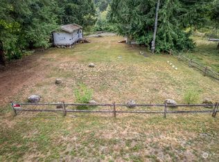 6323 Overland Trl, Maple Falls, WA 98266