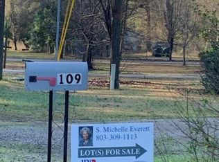 125 Katrina Ln, Hopkins, SC 29061