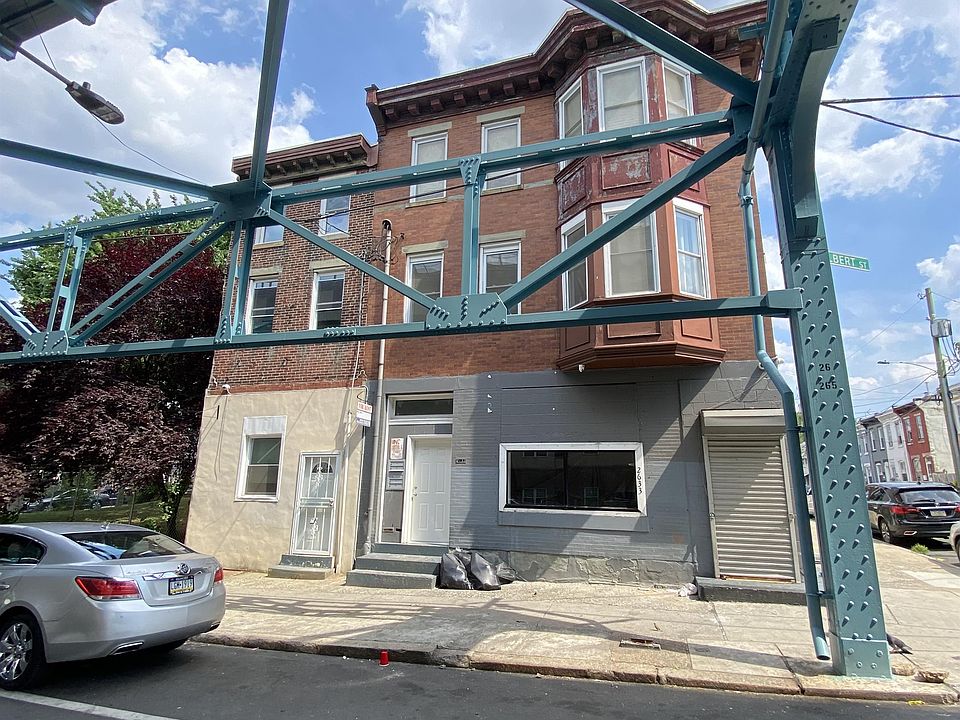 1st image of 2633 Kensington Ave #1A