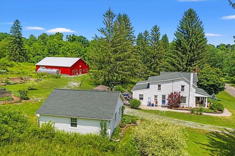1st image of 239 Rockwell Rd
