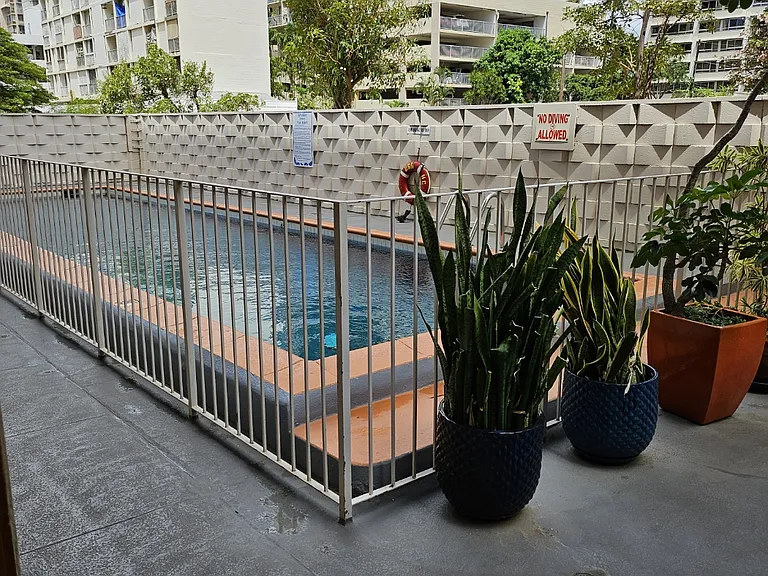 236 Liliuokalani Ave #103 — Photo 12