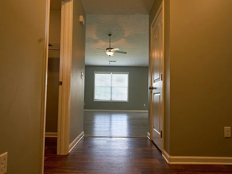 1203 Chicory Way — Photo 5