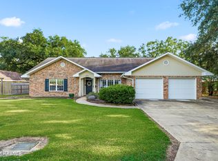 511 W 14th St, Crowley, LA 70526